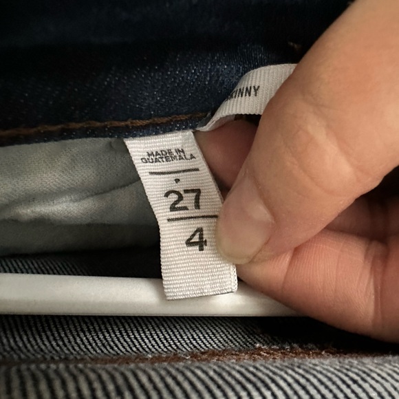 Loft size 4 jeans - Picture 3 of 4